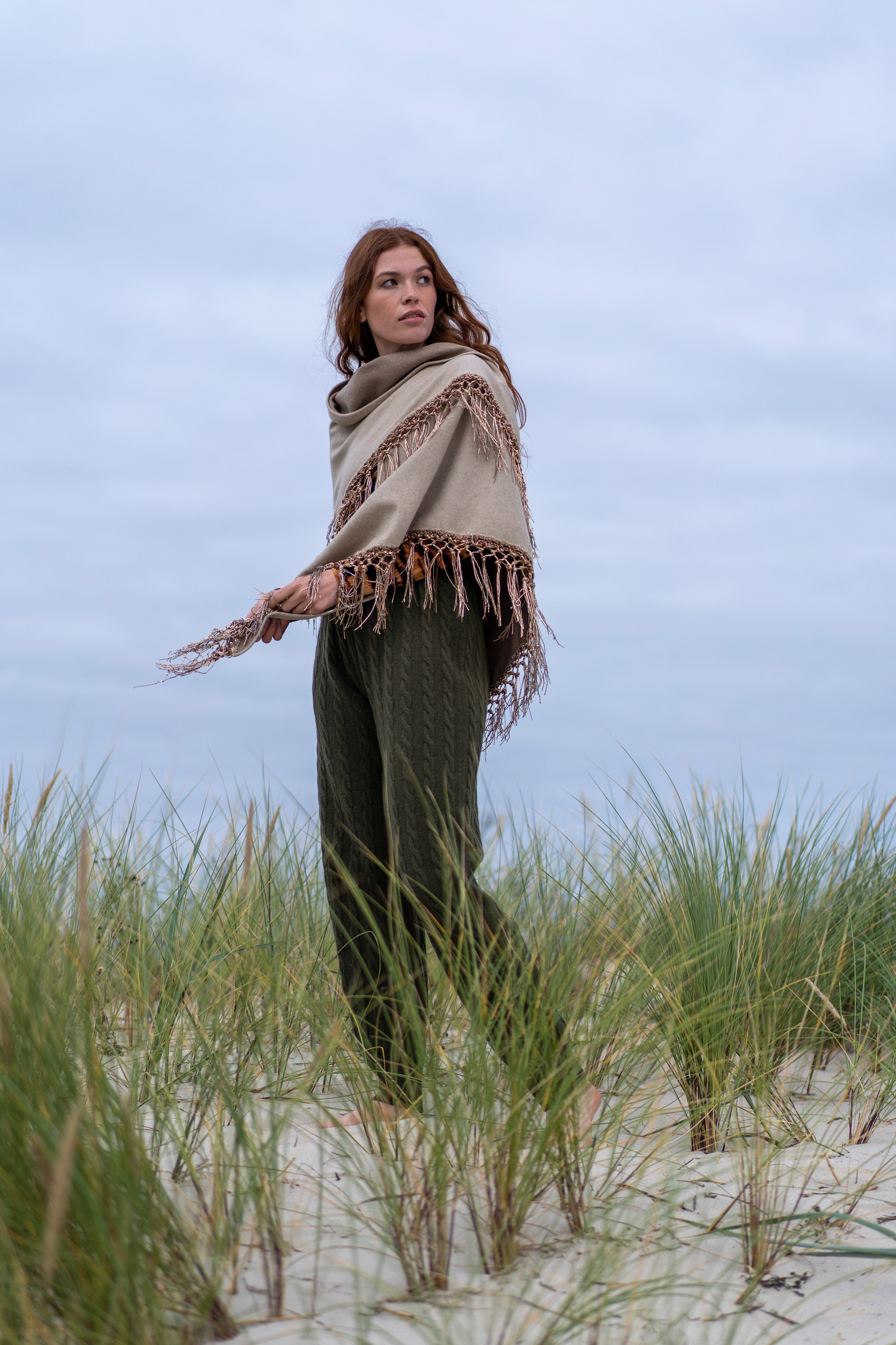 THE INTRECCI SHAWL