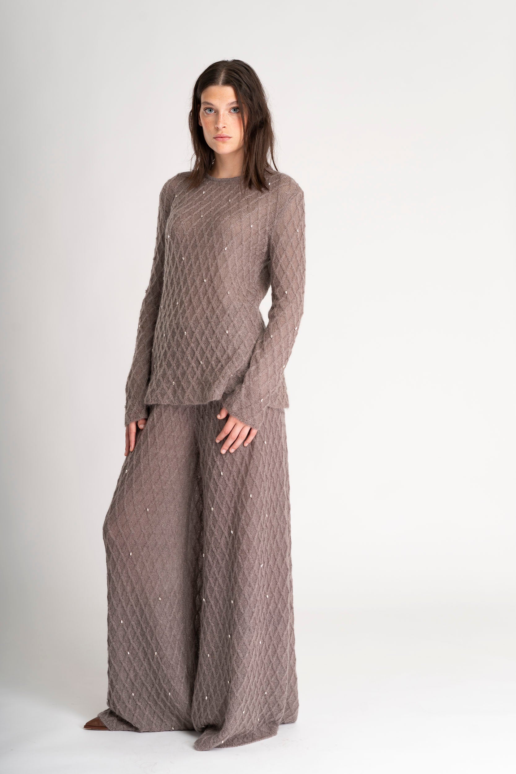 THE DIAMONDO IN THE ROUGH SET