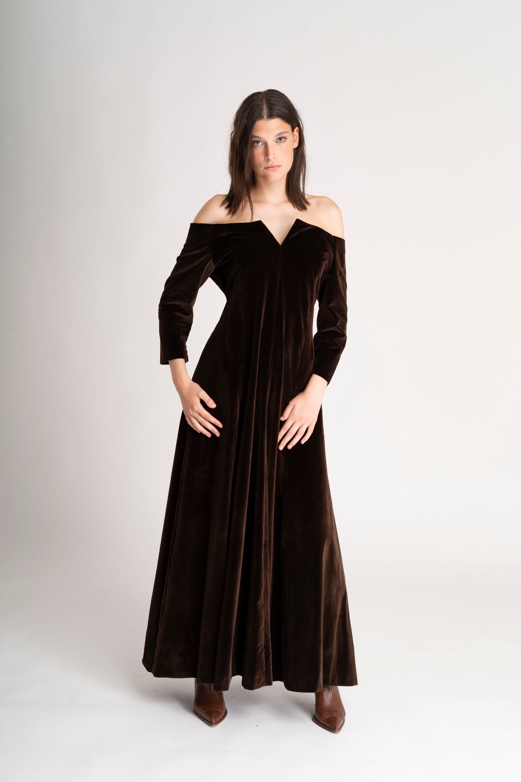 THE MIDNIGHT PRAIRIE EVENING GOWN